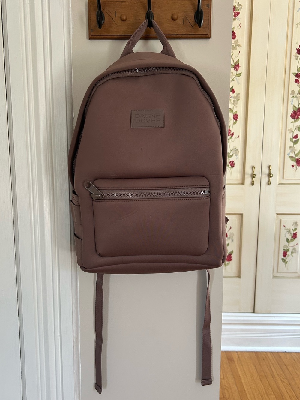 Dagne Dover Dakota medium backpack in Dune
